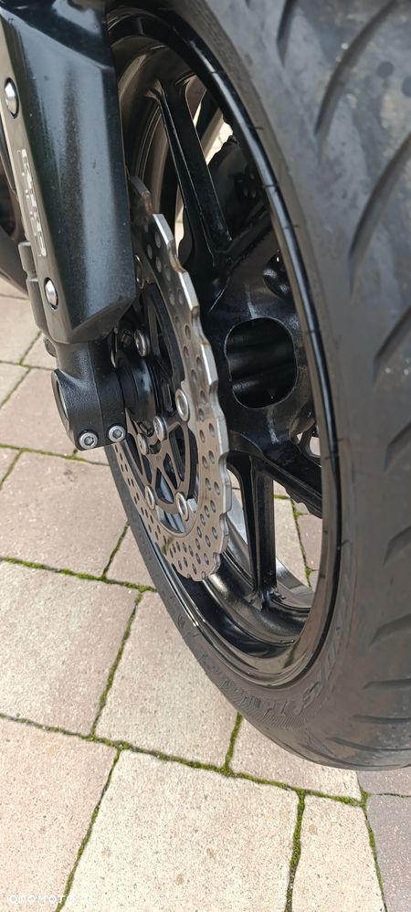 Kawasaki Ninja 1000 SX - 19