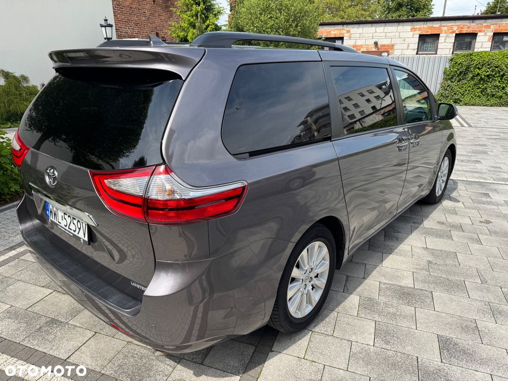 Toyota Sienna 3.5 V6 Limited AWD - 10