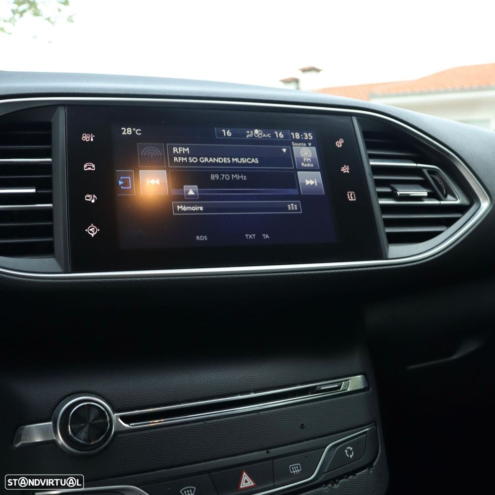 Peugeot 308 1.6 BlueHDi Allure - 21