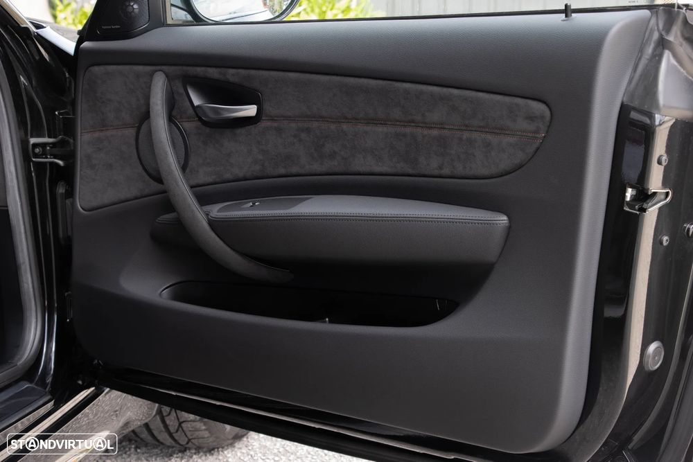 BMW 1M Coupe Standard - 26