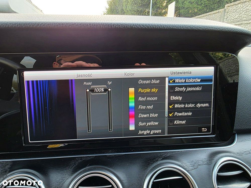 Mercedes-Benz Klasa E 220 d T 9G-TRONIC Avantgarde - 21