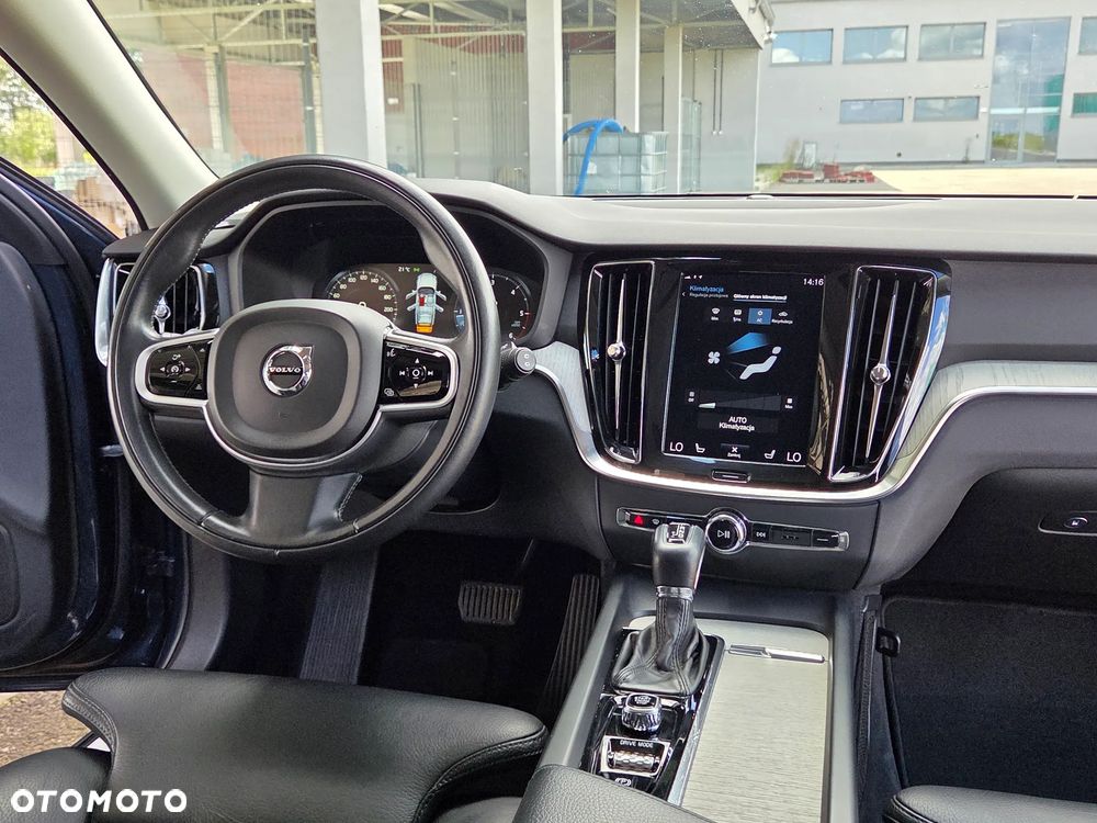 Volvo V60 D4 AWD Geartronic Inscription - 22