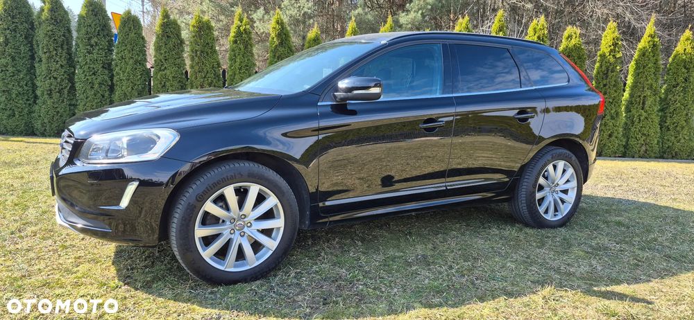 Volvo XC 60 - 1