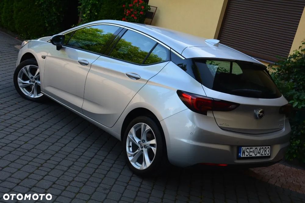 Opel Astra 1.4 T Elite - 2