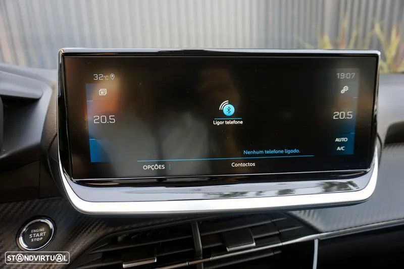 Peugeot 208 1.2 PureTech Allure Pack - 24