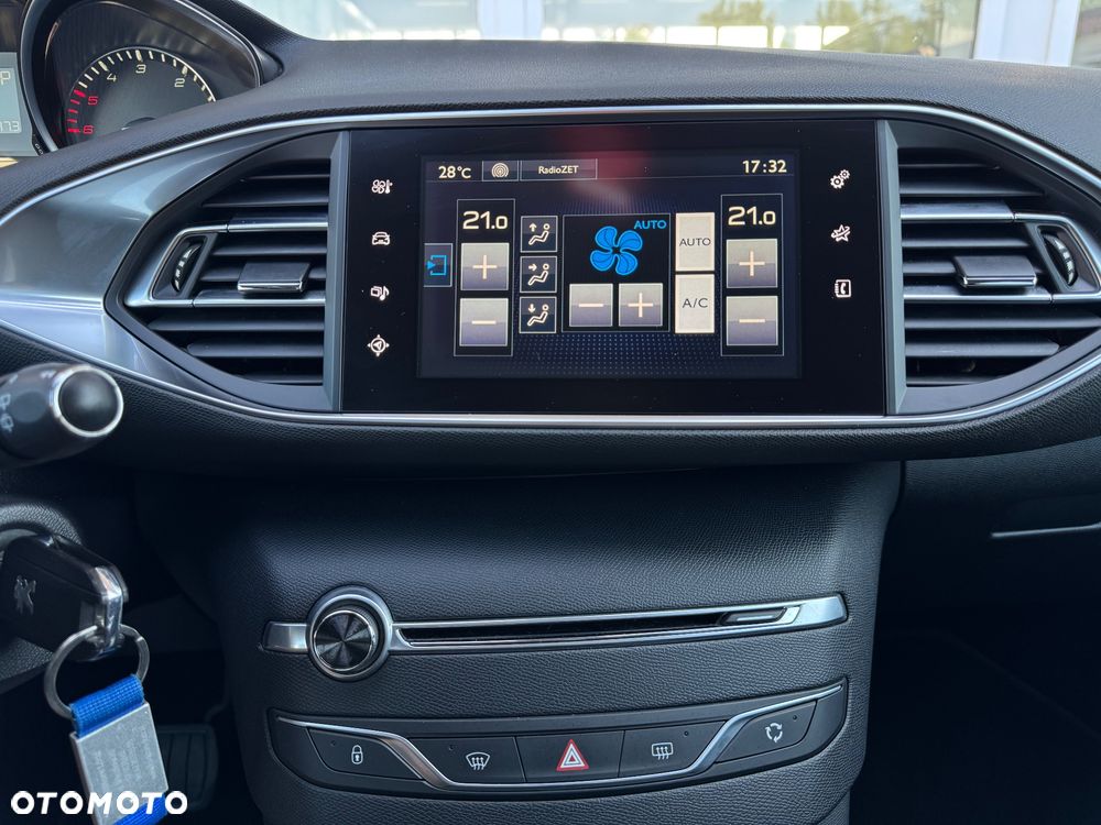 Peugeot 308 BlueHDi FAP 150 EAT6 Stop & Start Allure - 20