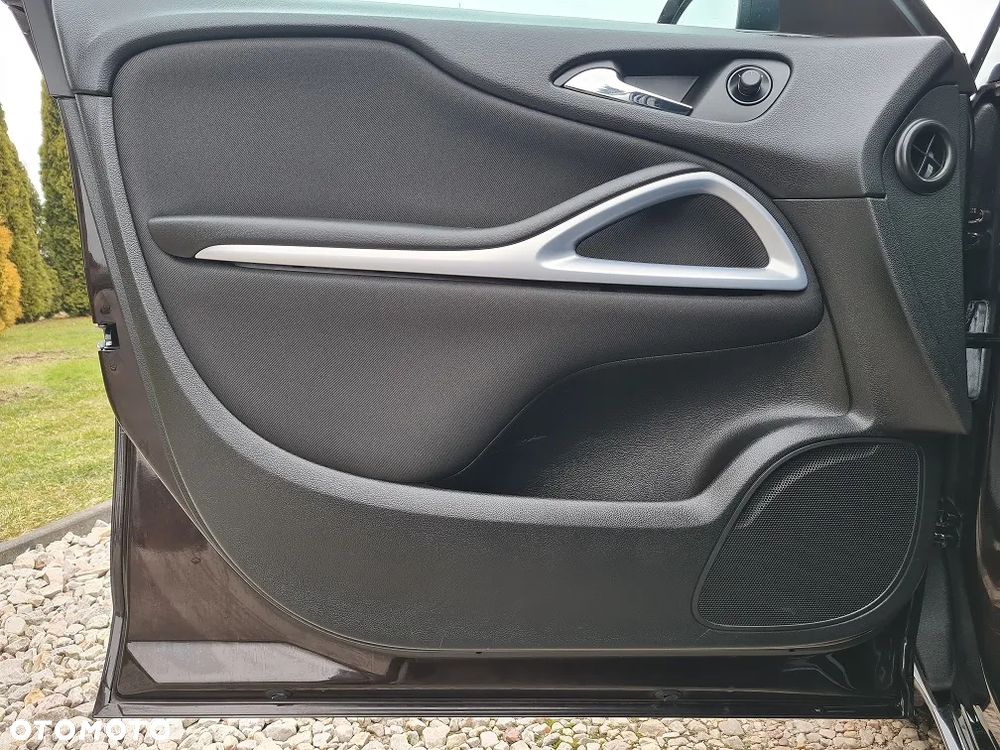 Opel Zafira 1.4 Turbo Active - 26