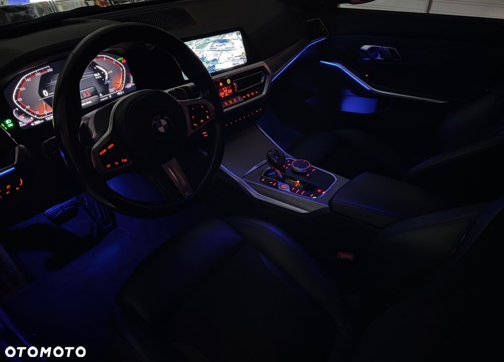 BMW Seria 3 320d Touring M Sport - 37