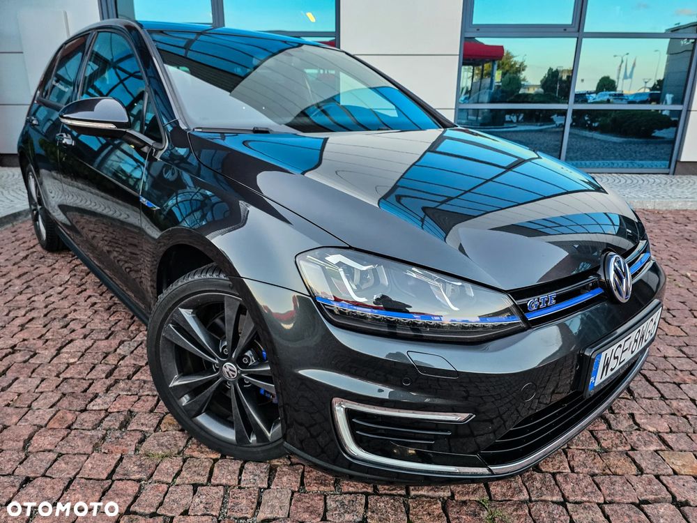 Volkswagen Golf 1.4 GTE Plug-In-Hybrid DSG - 1