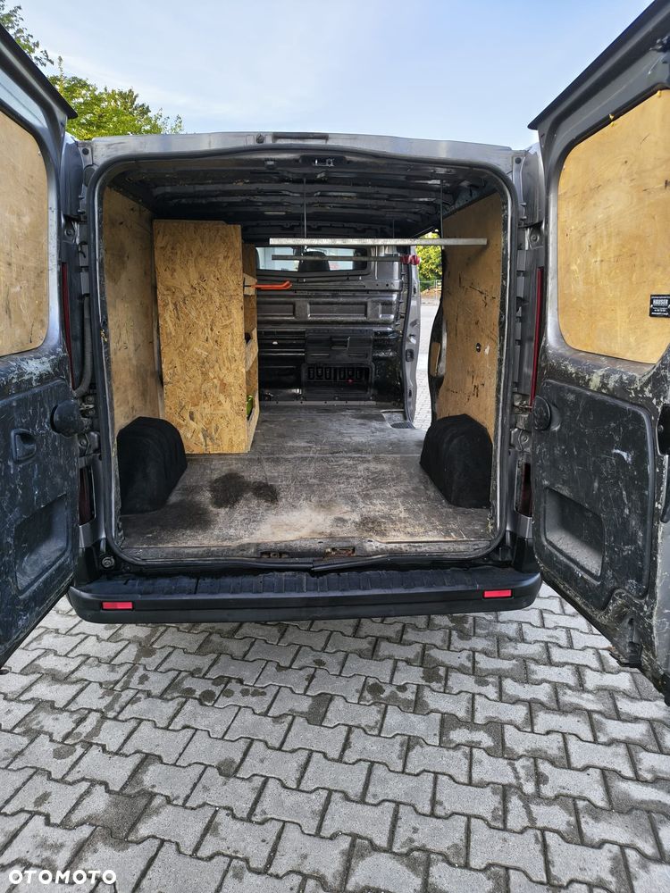 Renault Trafic - 9