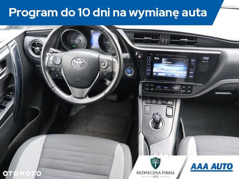 Toyota Auris - 8