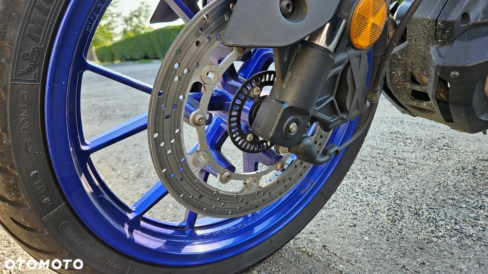 Yamaha MT - 7