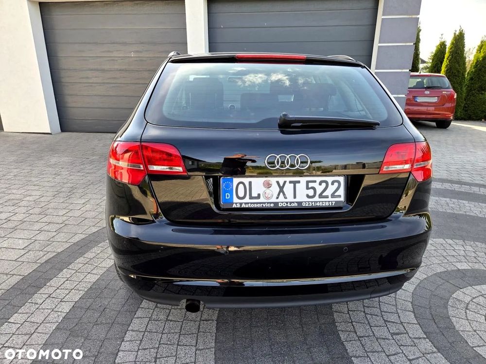 Audi A3 Sportback - 8