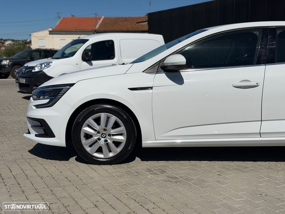 Renault Mégane Sport Tourer 1.5 Blue dCi Equilibre - 3