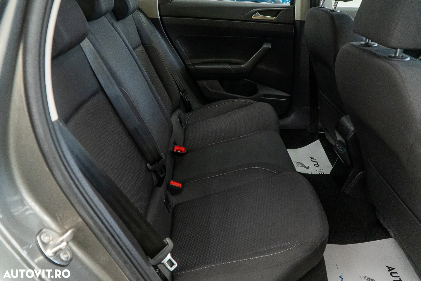Volkswagen Polo 1.0 TSI DSG Comfortline - 9