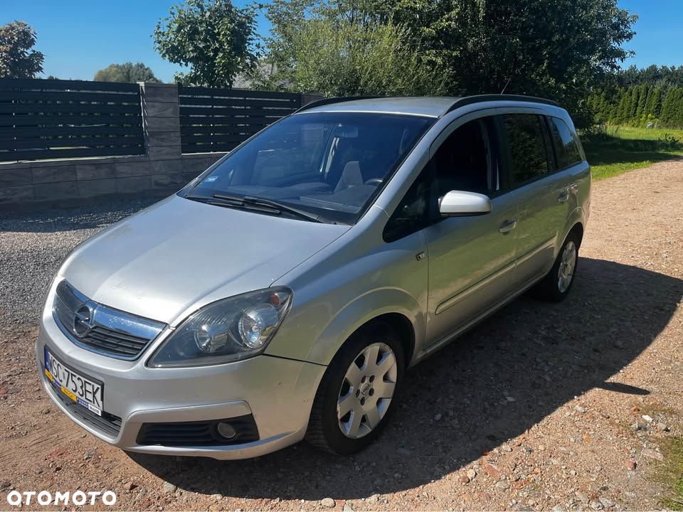 Opel Zafira 1.9 CDTI Enjoy - 4