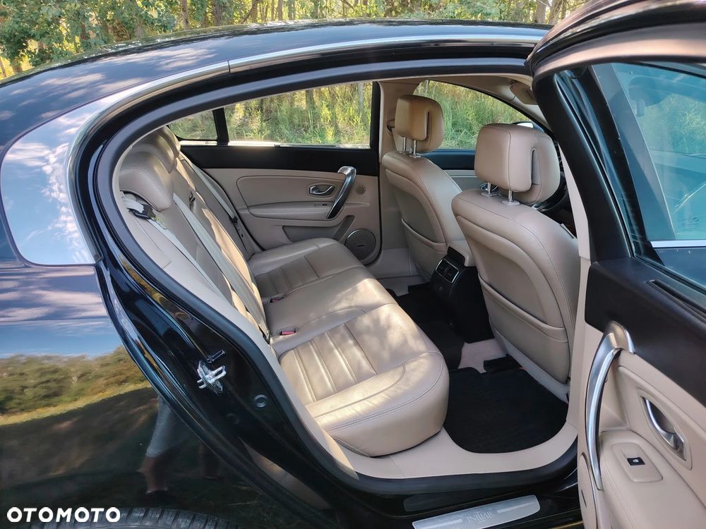 Renault Latitude 2.0 dCi Privilege - 13