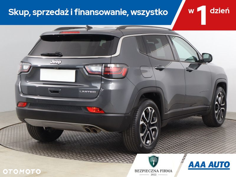 Jeep Compass - 6