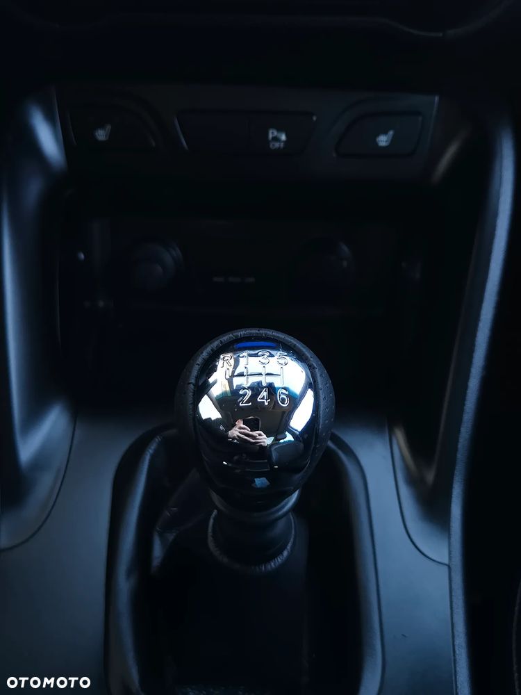 Hyundai ix35 - 16