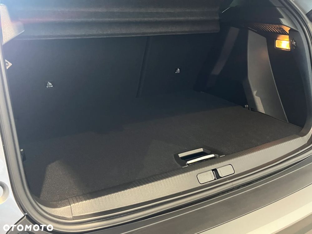 Peugeot 2008 PureTech mHEV Allure e-DCS6 - 34