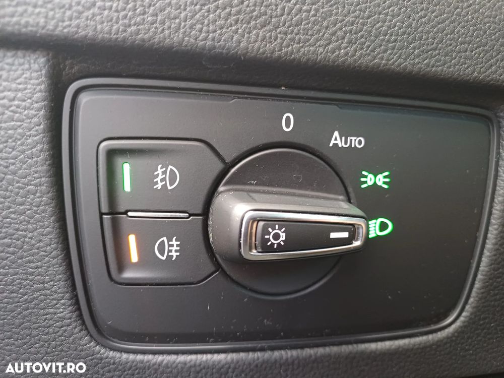 Volkswagen Passat Variant 2.0 TDI DSG Comfortline - 11