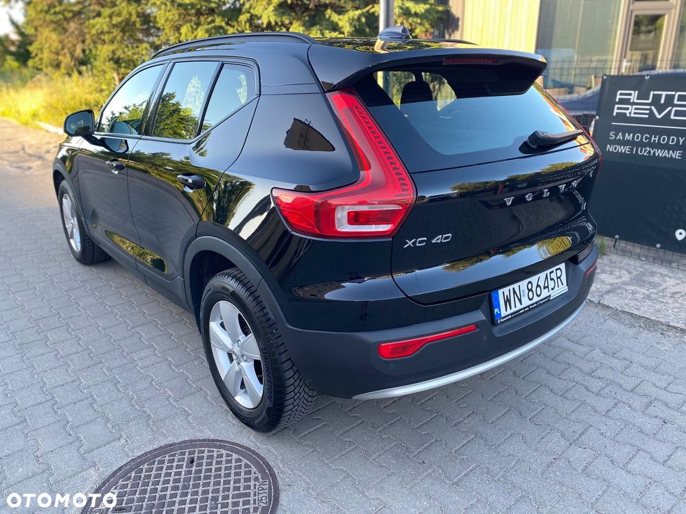 Volvo XC 40 T2 Essential - 9