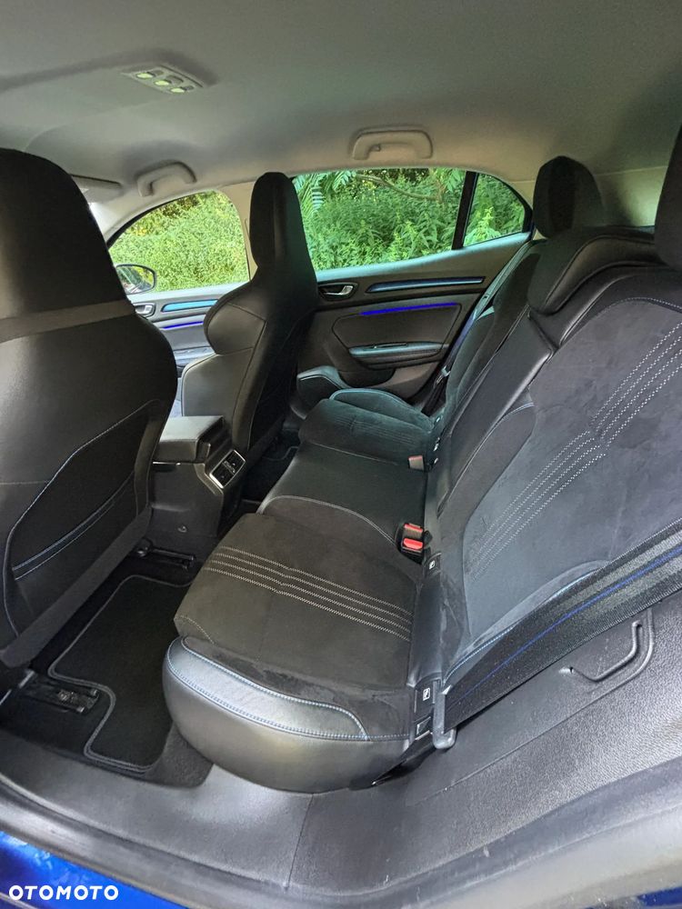 Renault Megane 1.6 TCe GT EDC - 7