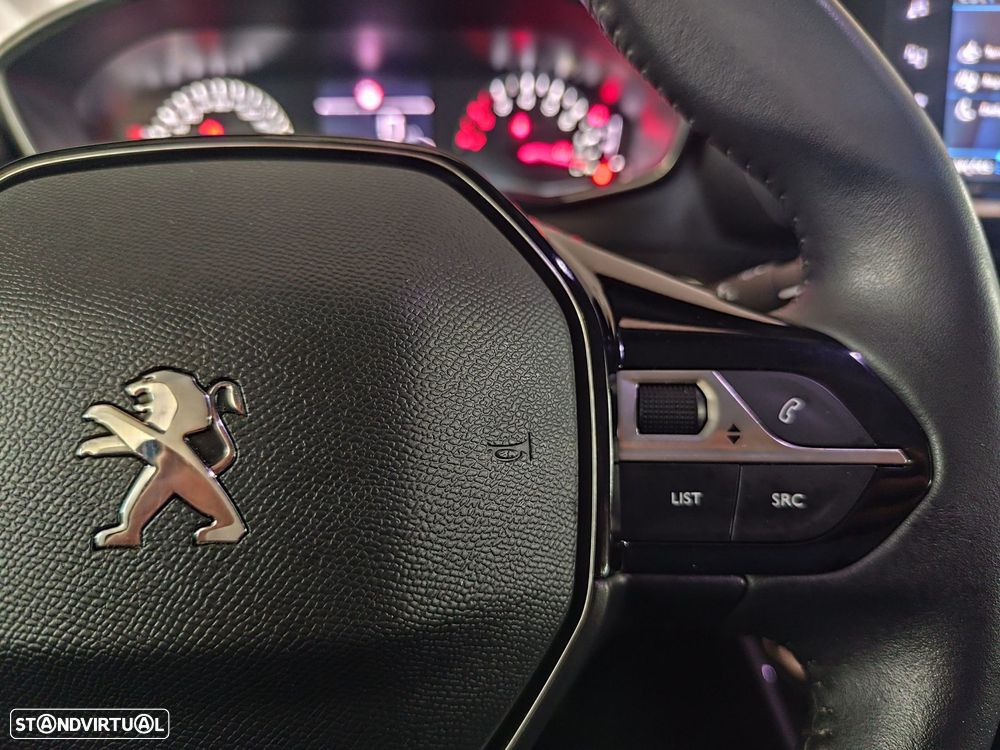 Peugeot 2008 PureTech 100 Allure - 10