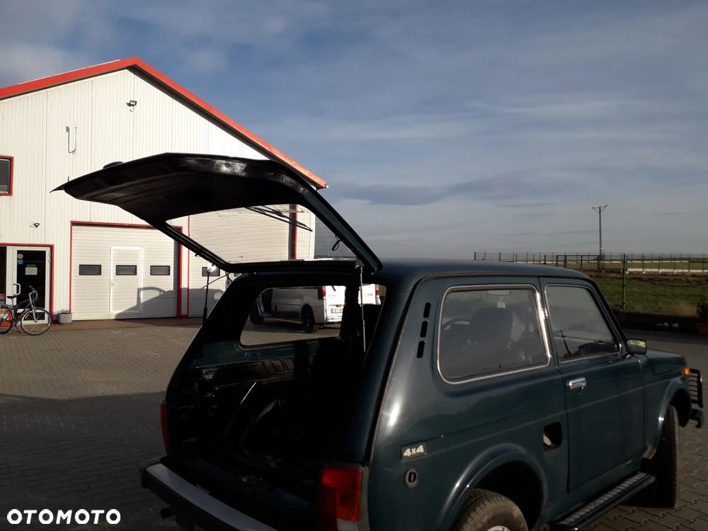 Lada Niva - 8