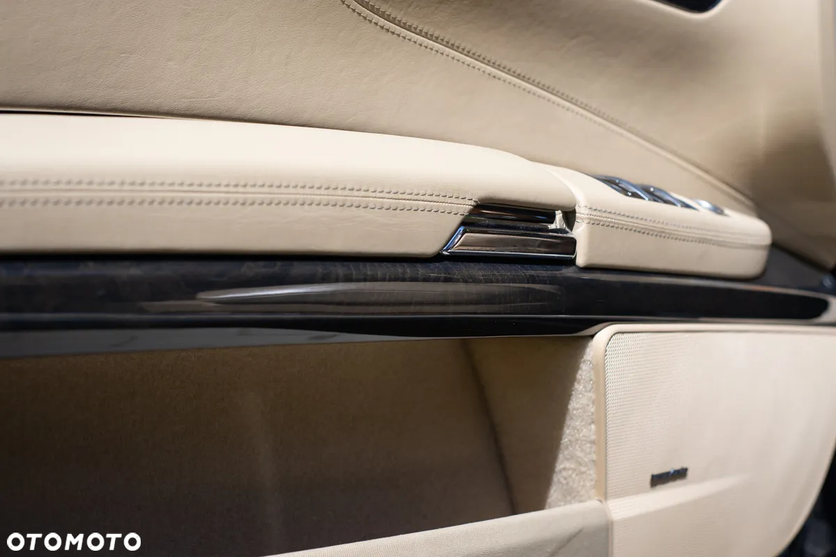 Mercedes-Benz CL 63 AMG 7G-TRONIC - 28
