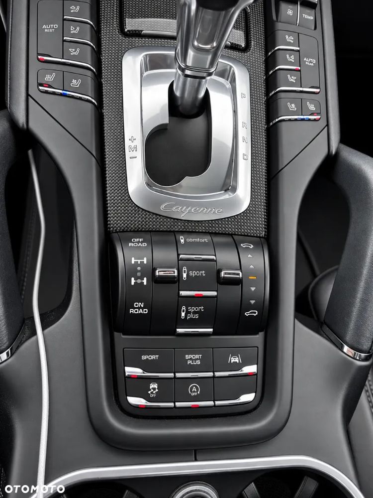 Porsche Cayenne S Diesel - 11