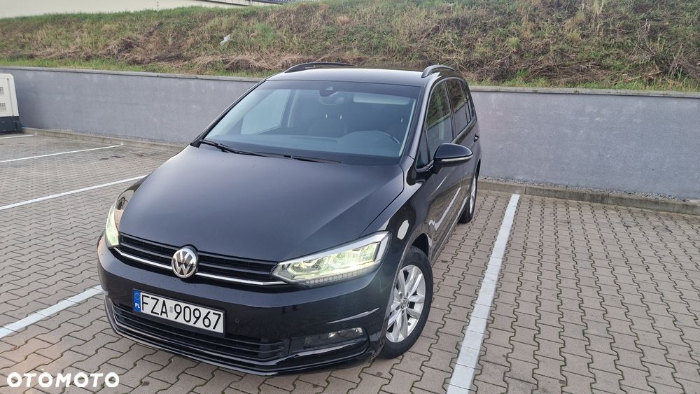 Volkswagen Touran 1.5 TSI ACT OPF Highline - 22