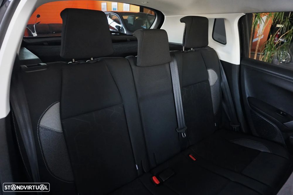 Peugeot 2008 1.6 BlueHDi Style - 22