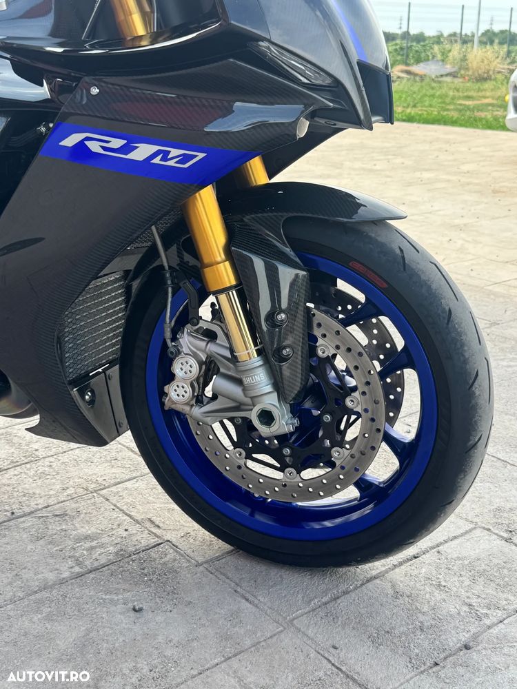 Yamaha YZF 1000 R1-M - 4