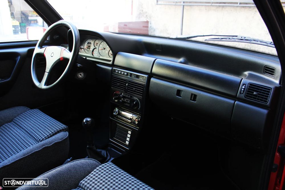 Fiat Uno Turbo i.e. - 30