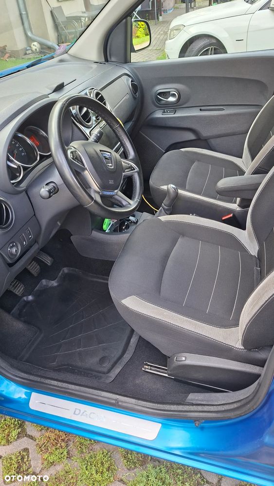 Dacia Lodgy 1.6 SCe Stepway S&S - 7