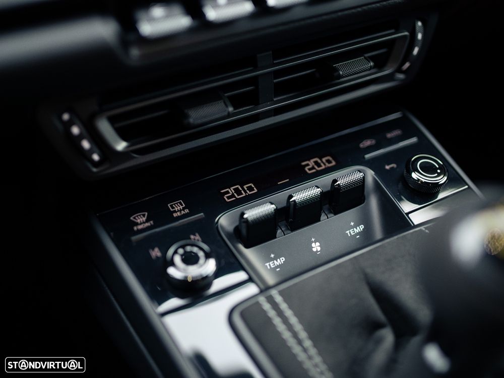 Porsche 911 (992) GT3 - 41