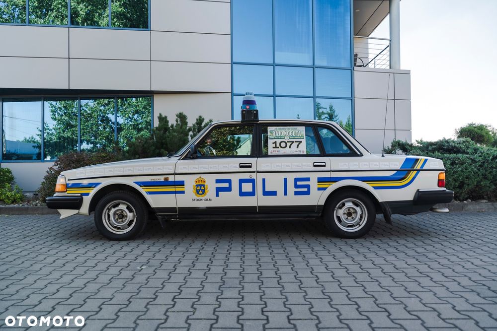 Volvo Seria 200 - 18