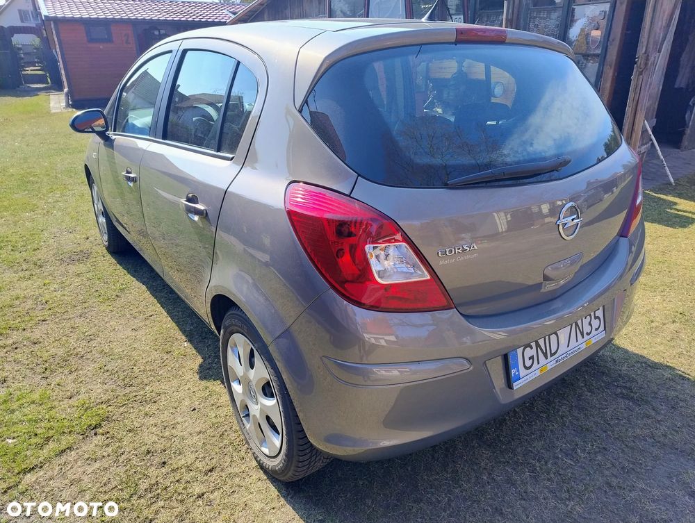 Opel Corsa - 2