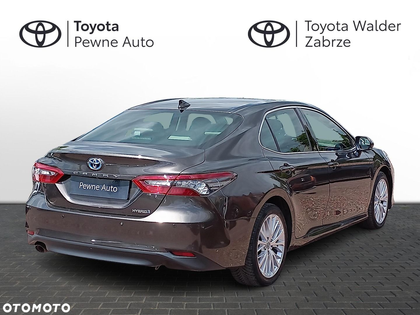 Toyota Camry - 6