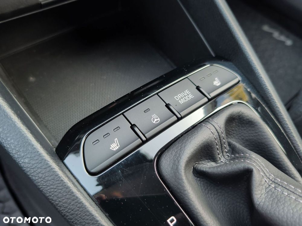 Kia Stonic 1.0 T-GDI M DCT - 23