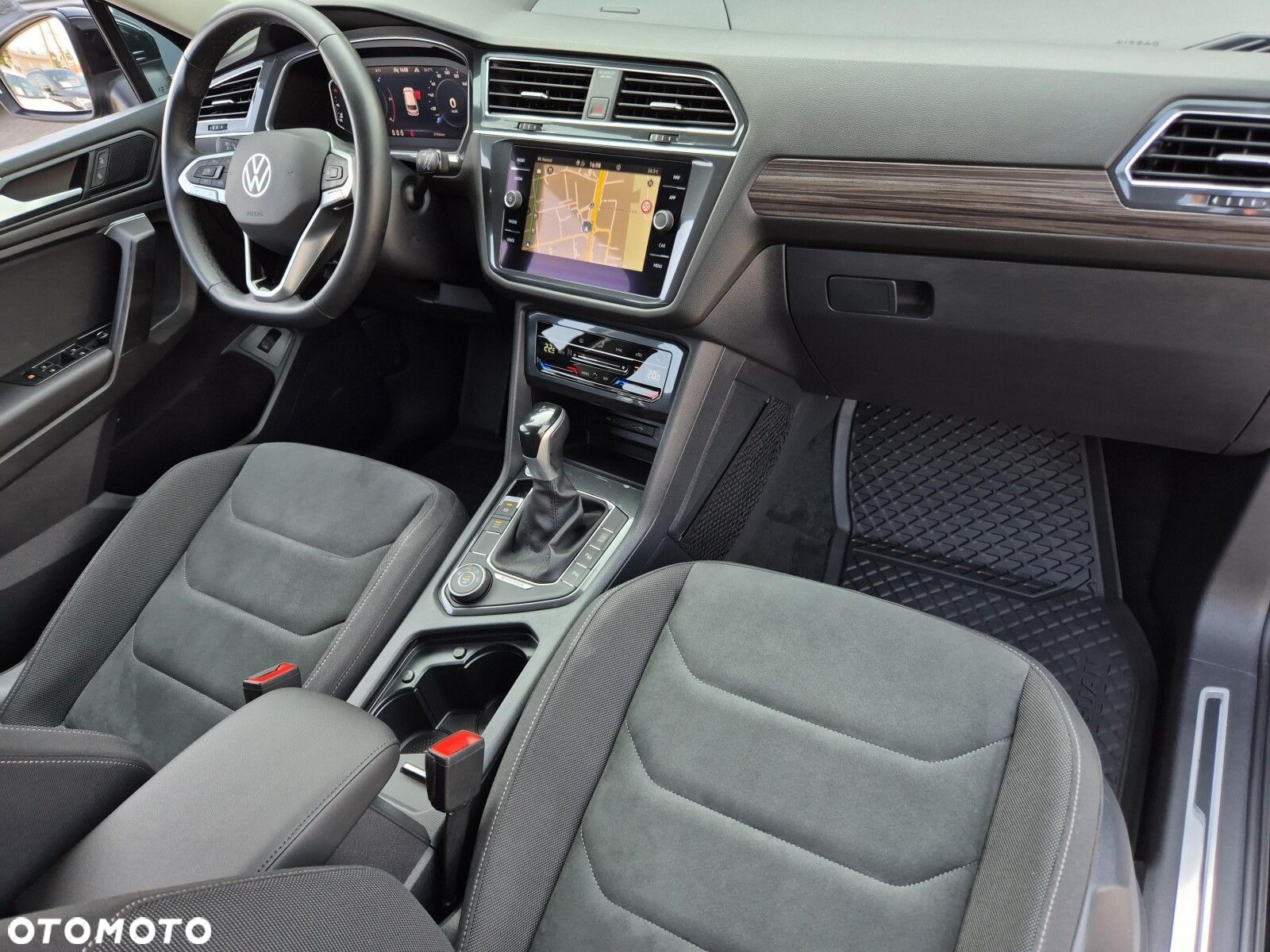 Volkswagen Tiguan Allspace 2.0 TDI 4Mot Elegance DSG - 10