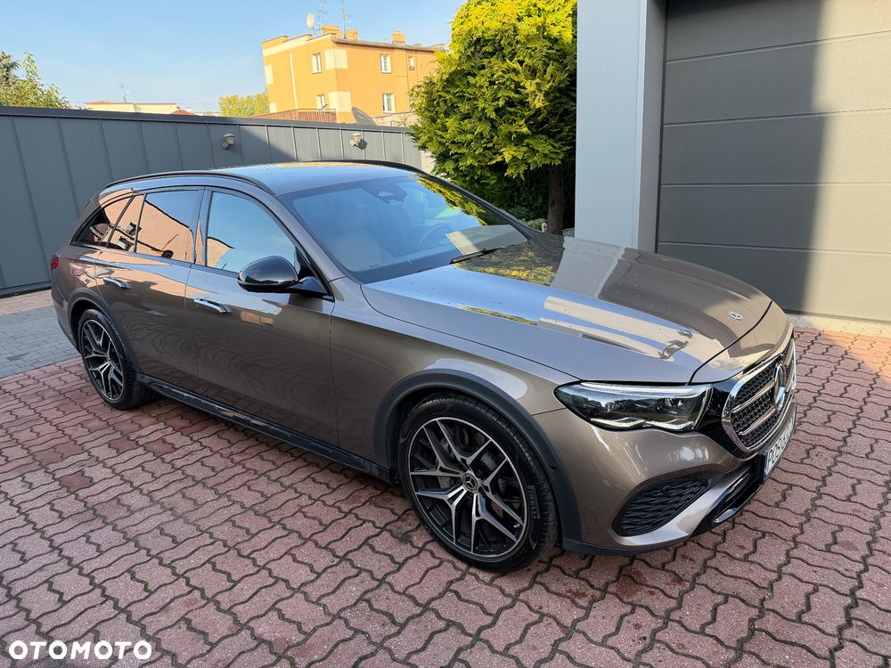 Mercedes-Benz Klasa E 450 d mHEV 4-Matic All-Terrain Avantgarde 9G-Tronic - 23