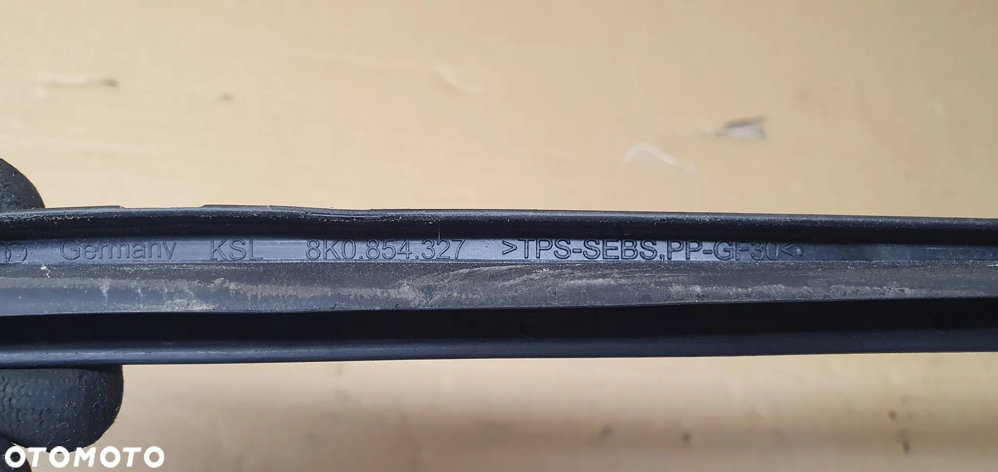 Listwa szyby czołowej lewy przód Audi A4 B8 8K0854327 - 7