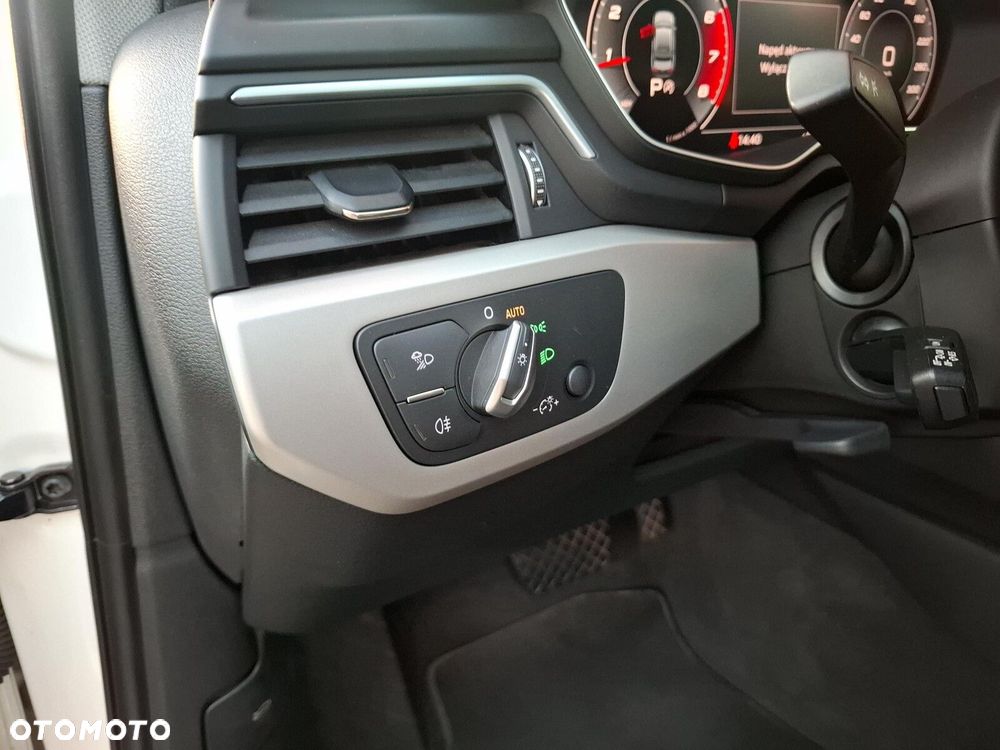 Audi A4 Limousine 35 TFSI S tronic - 22