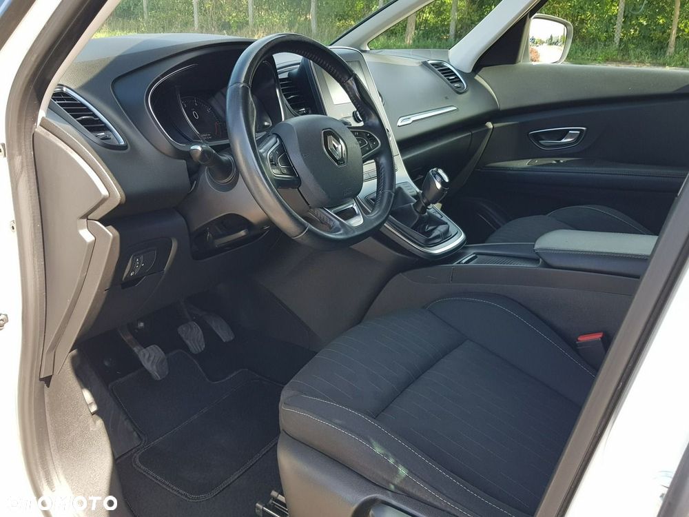 Renault Grand Scenic TCe 140 GPF LIMITED - 10