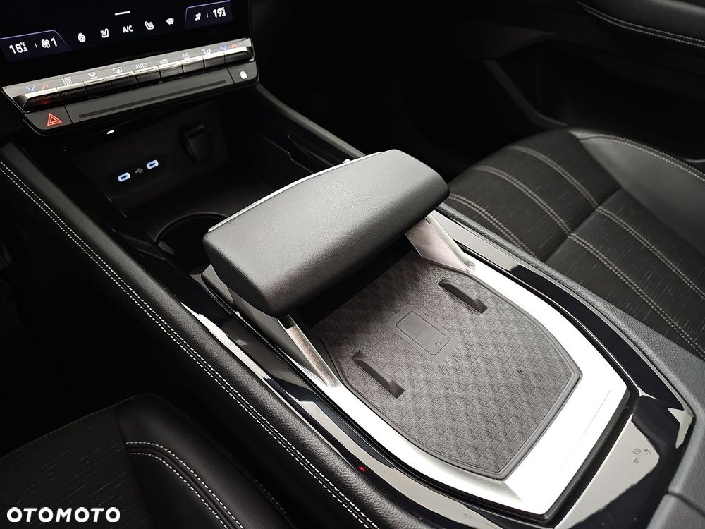 Renault Austral 1.3 TCe mHEV Techno - 14