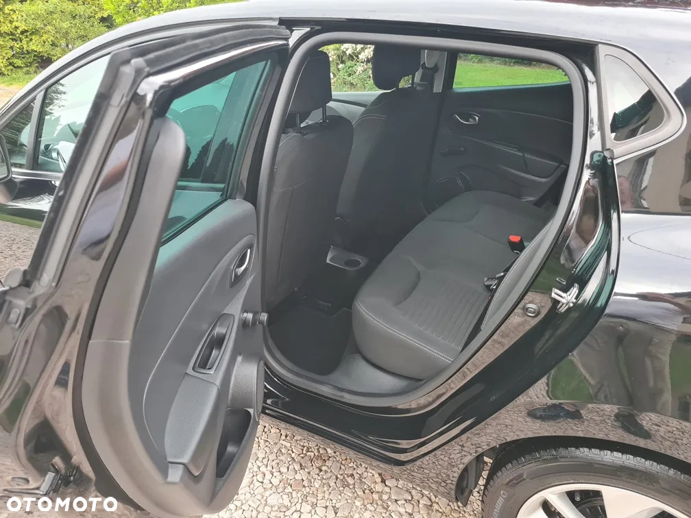 Renault Clio ENERGY TCe 120 LIMITED - 14