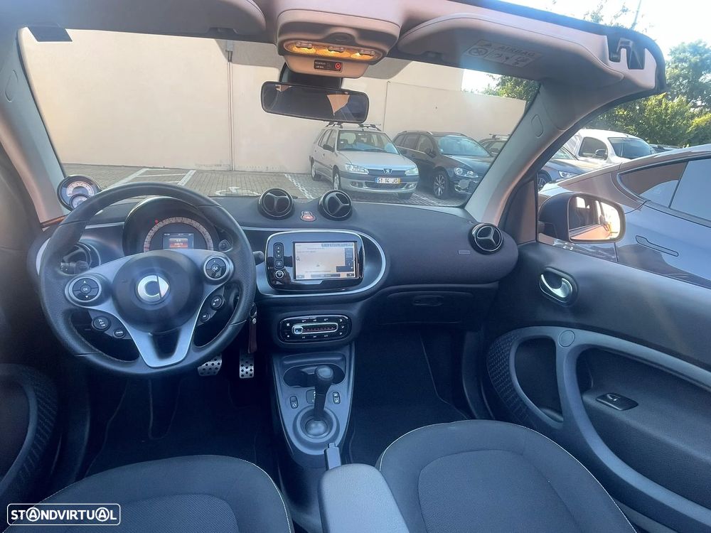 Smart Fortwo Cabrio - 24