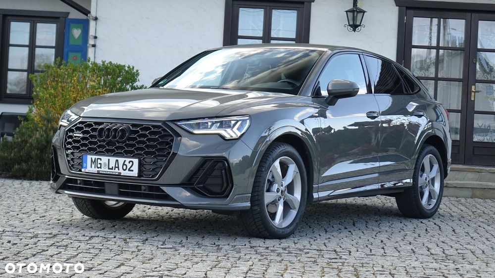 Audi Q3 Sportback - 10